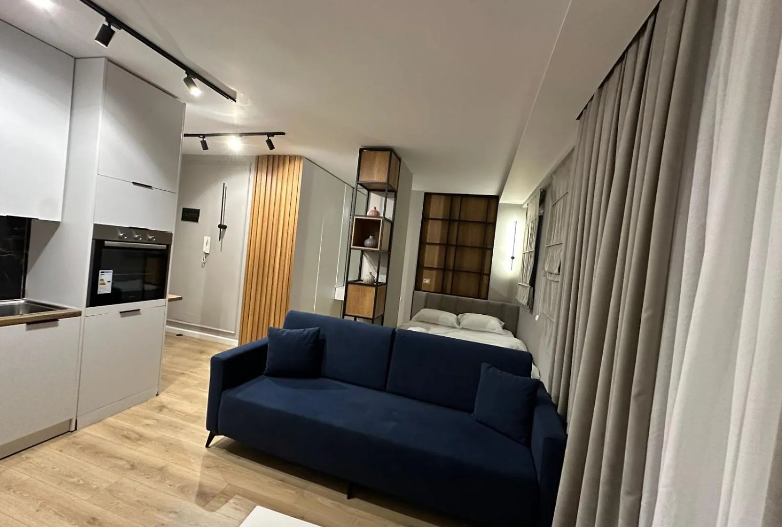 Elite Studio Tirana 1 Albanië